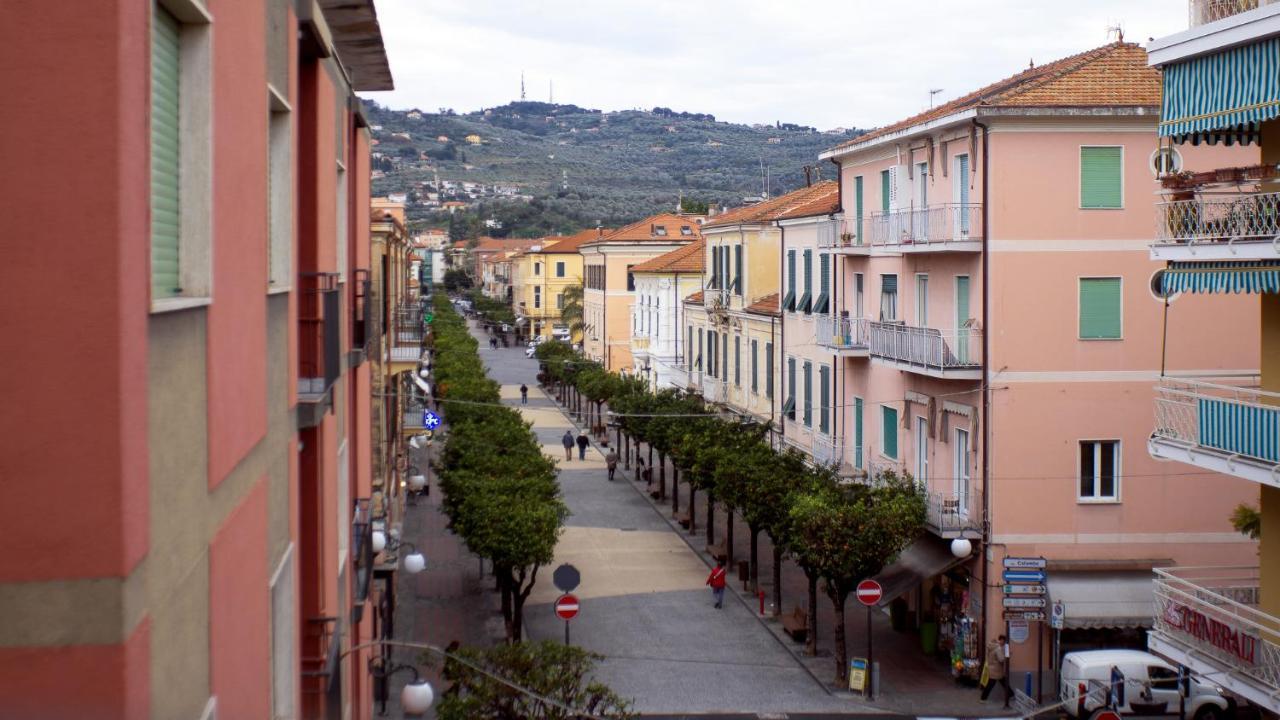 Appartamenti Caprice Diano Marina Esterno foto